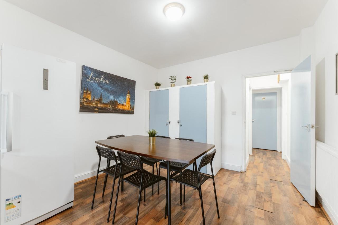 Upton Park Bedrooms 25 Min To Central Лондон Экстерьер фото