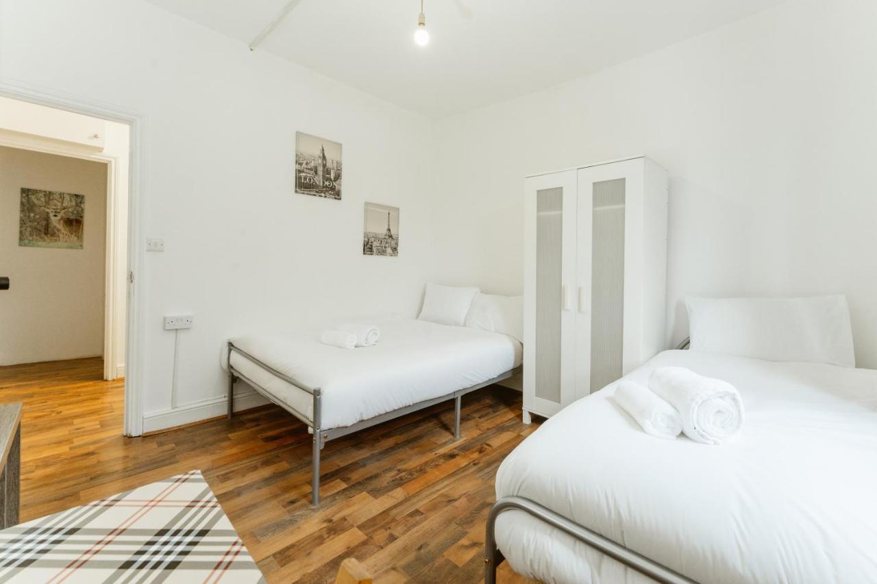 Upton Park Bedrooms 25 Min To Central Лондон Экстерьер фото