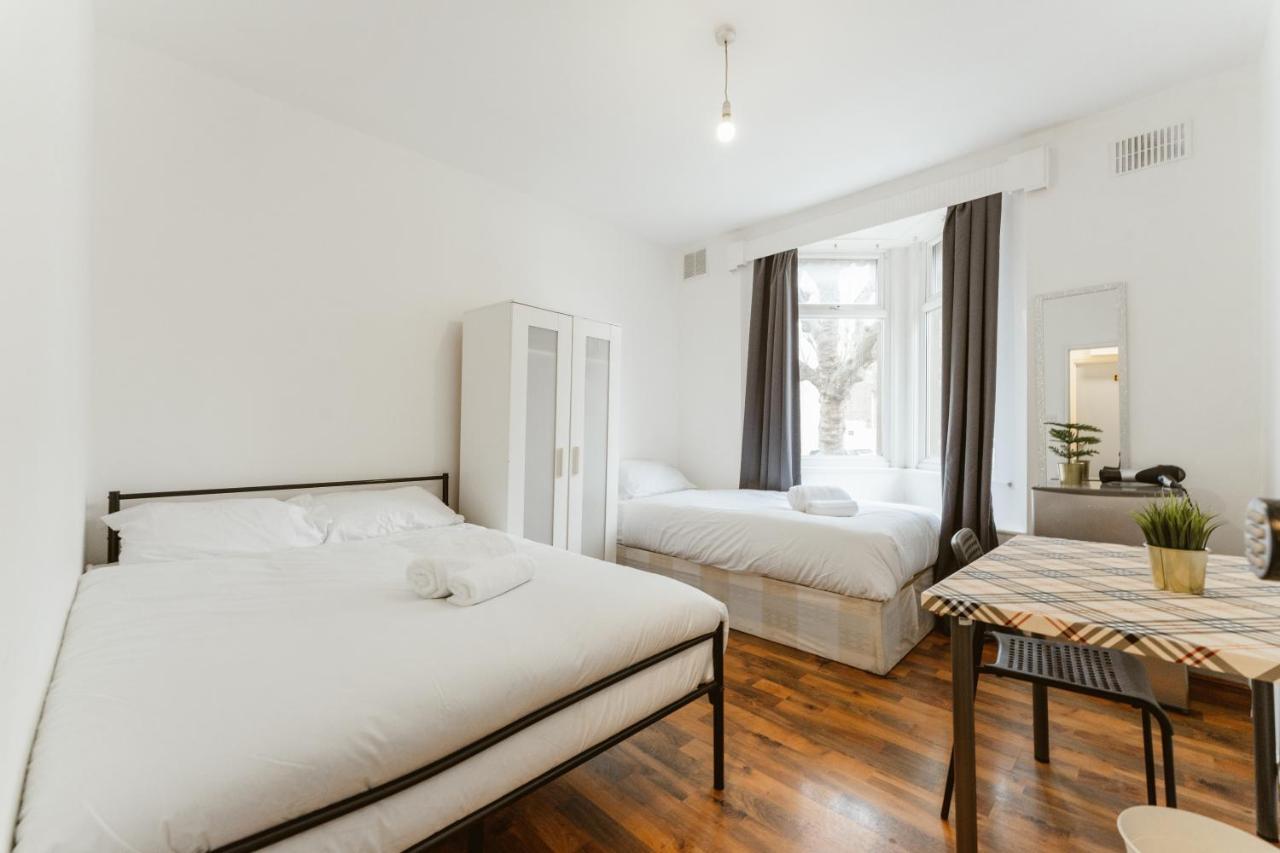 Upton Park Bedrooms 25 Min To Central Лондон Экстерьер фото
